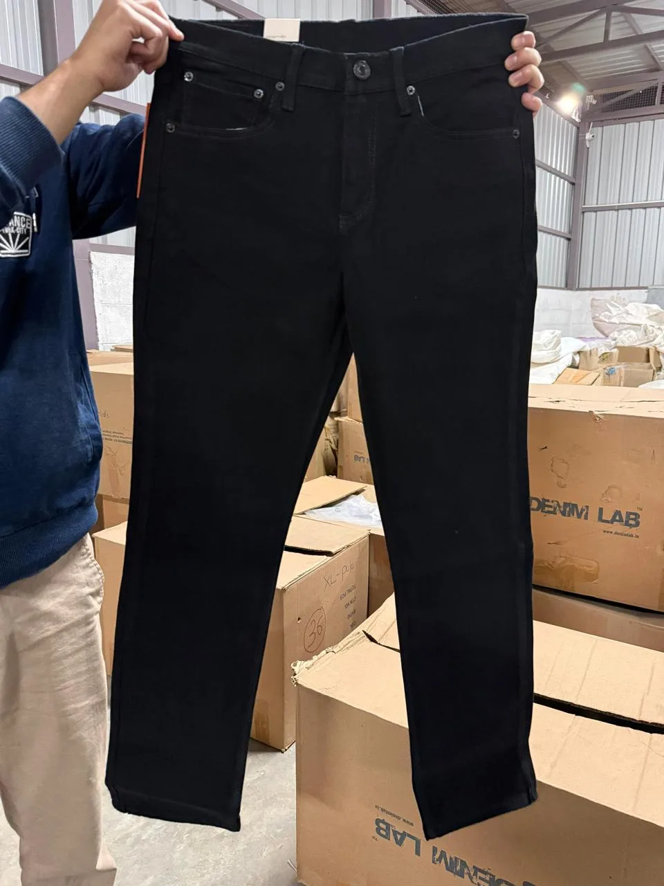 100% Original Branded Mens Denims Jeans (1/12)
