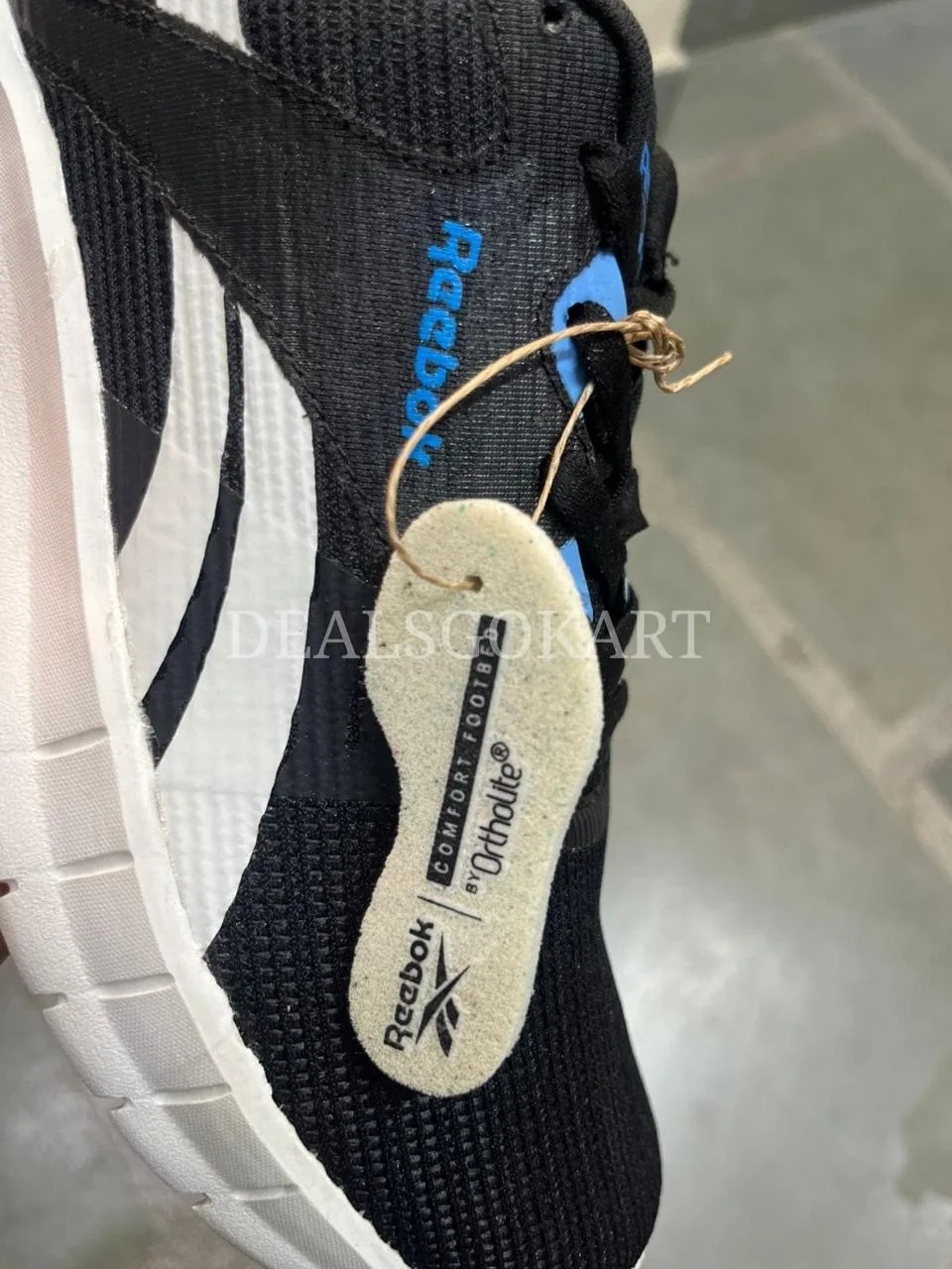 100% ORIGINAL REEBOK ORIGINAL SHOES (11/12)