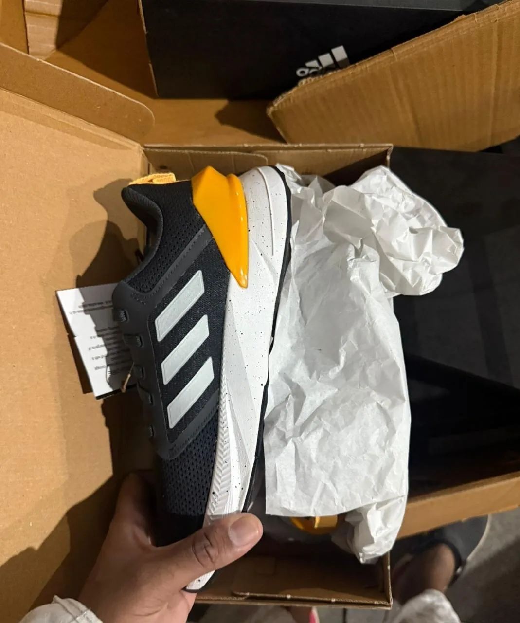 100% ORIGINAL ADIDAS ORIGINAL SHOE (5/8)