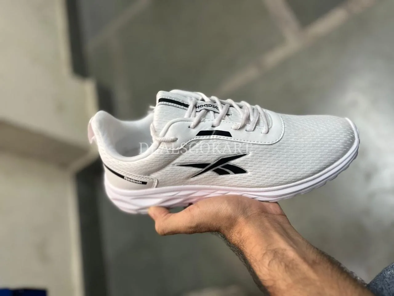 100% ORIGINAL REEBOK ORIGINAL SHOES (4/12)
